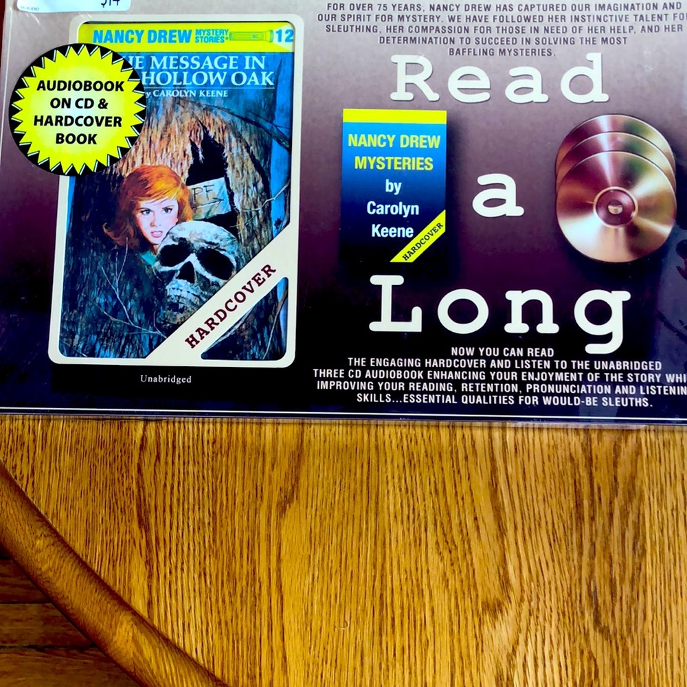 Nancy Drew Hardback Book and CD 📖